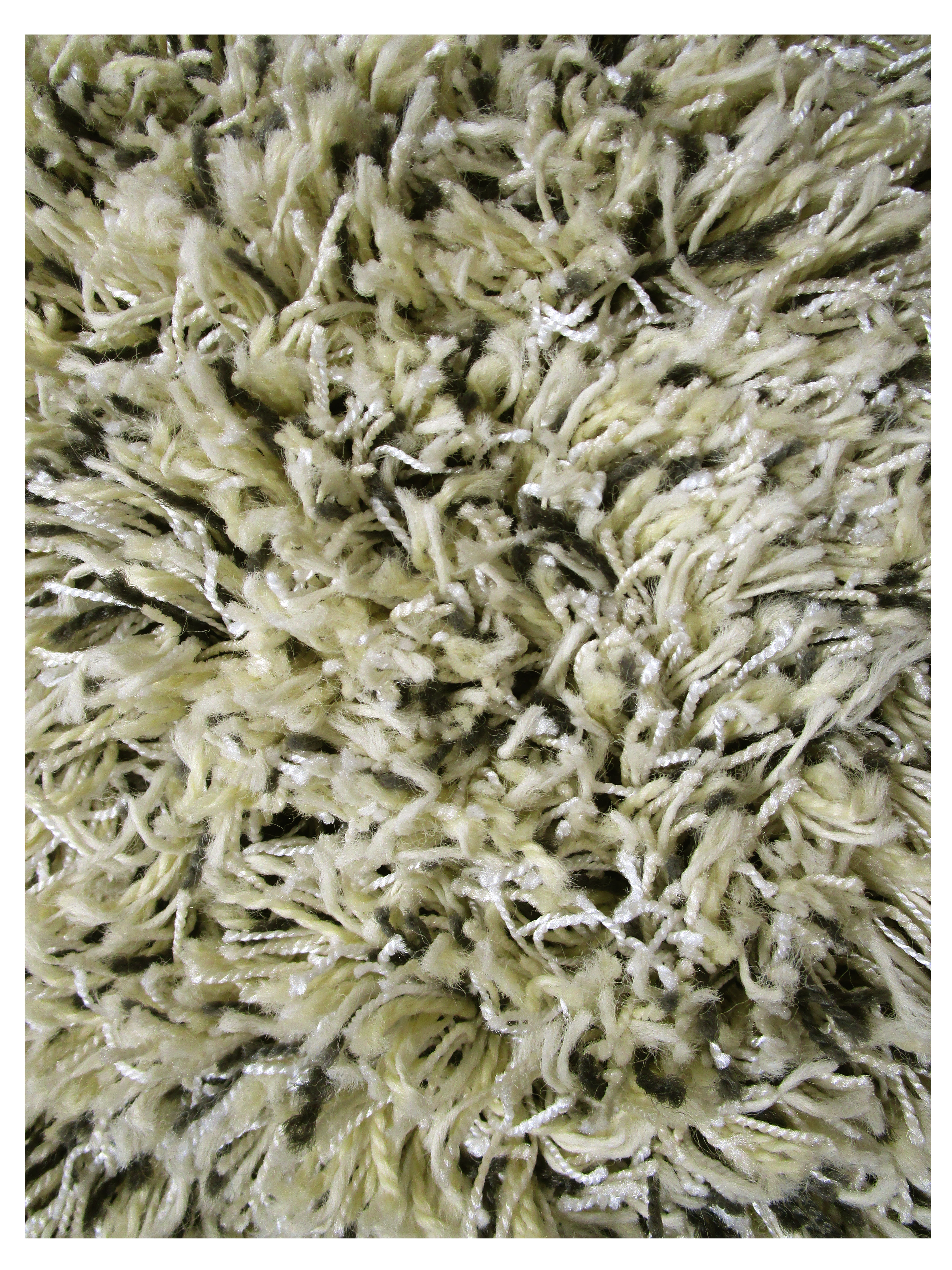Algrvia Cream Sands with Gray Shag Rug